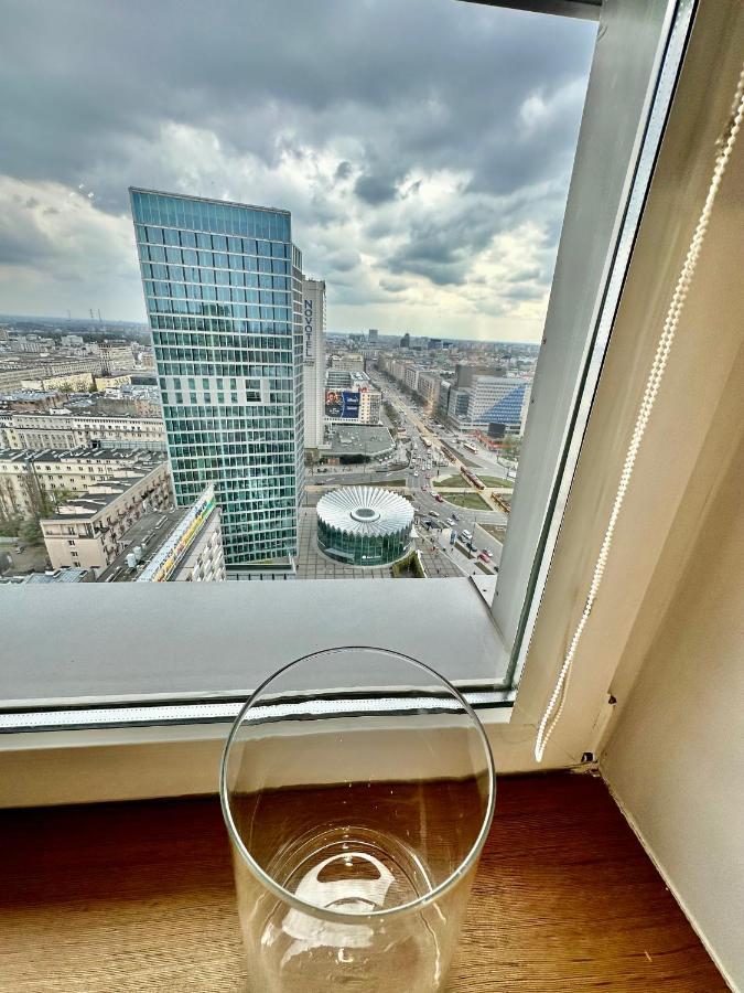 Top Metro X2 Fast Wifi 400 Mbs 70'Tv Netflix Hbo Max Appletv+ Disney+ Warsaw Exterior photo